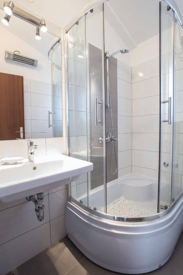 Haus Mirela Apartment Liznjan Ngoại thất bức ảnh